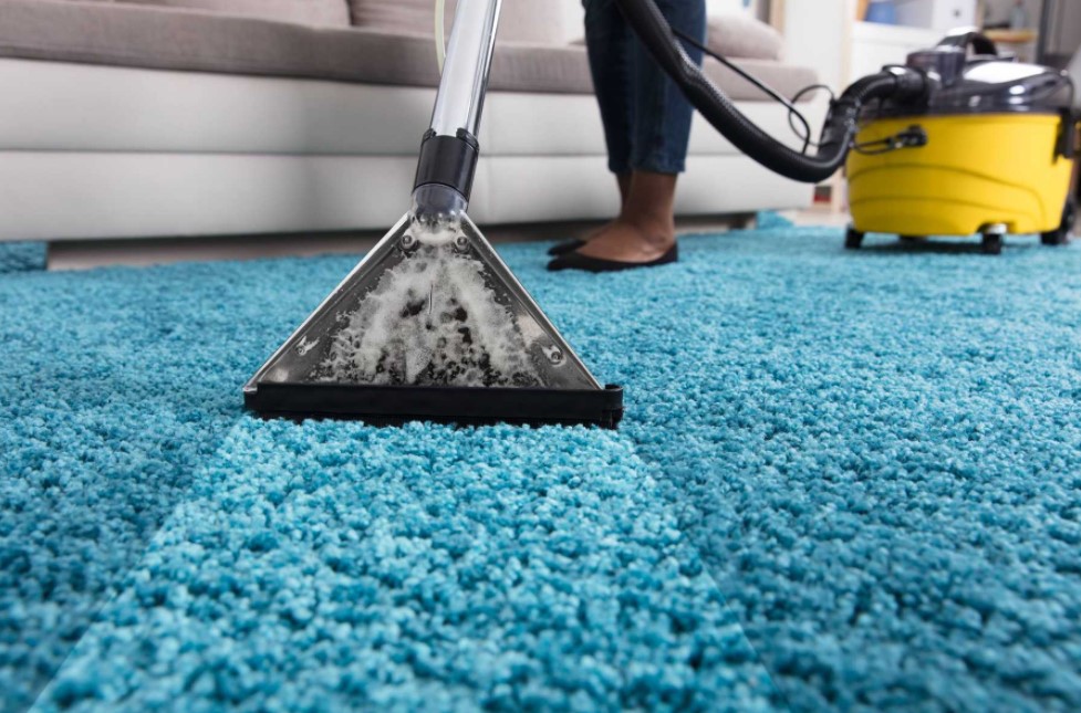 Alfombras y moquetas limpias en una casa con niños